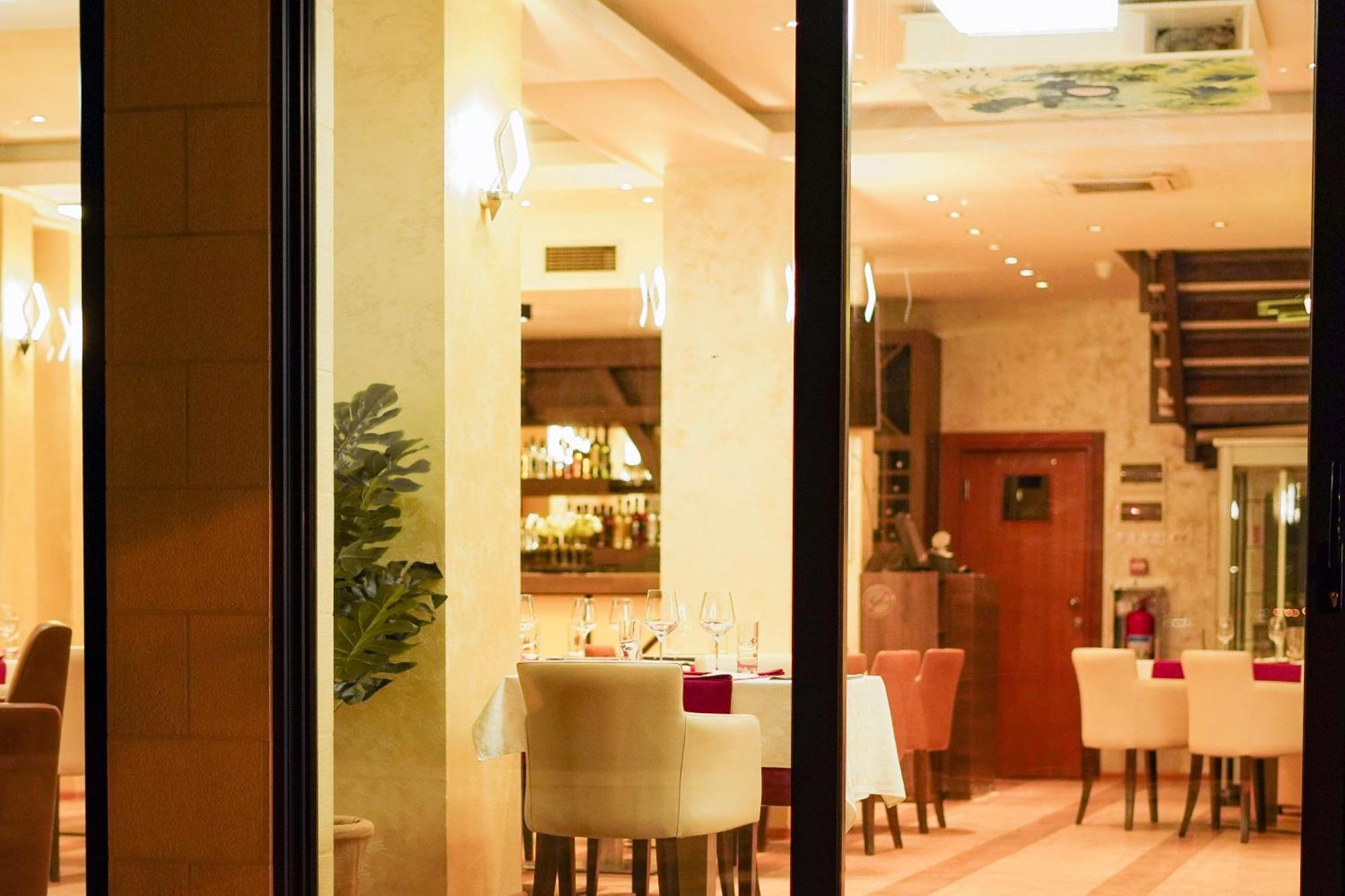 Hotel Bela Roza 比耶拉 外观 照片